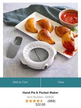 Pampered Chef Hand Pie and Pocket Maker - new